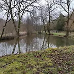Le Moulin Aux Ecrevisses Bed & Breakfast 3*