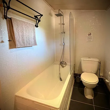 Le Moulin Aux Ecrevisses 3*